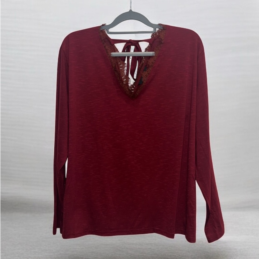 Amaryllis Plus Size Women’s Burgundy Lace Trim Long Sleeve Top Size 3X NWOT